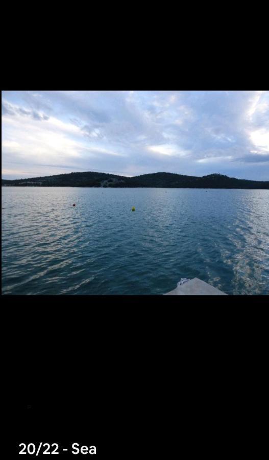 Apartment Josip With Beautiful Sea View Tisno